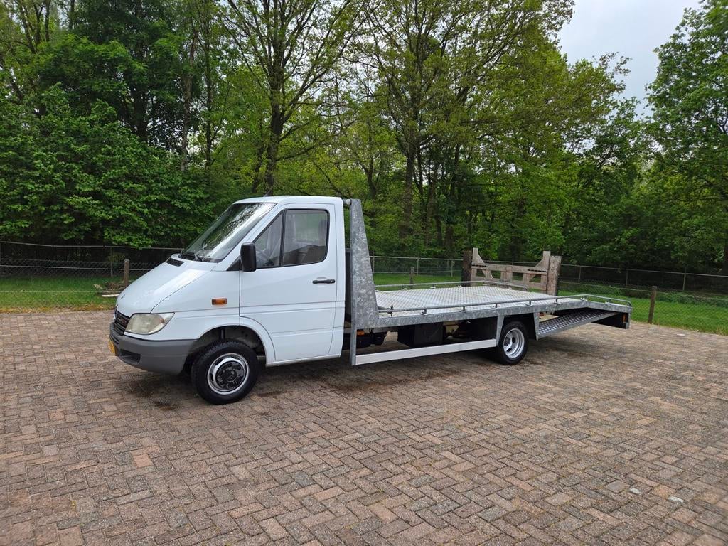 Oprijwagen mercedes weinig KM, 129 pk, Bedrijf, Diesel, 2148 cc