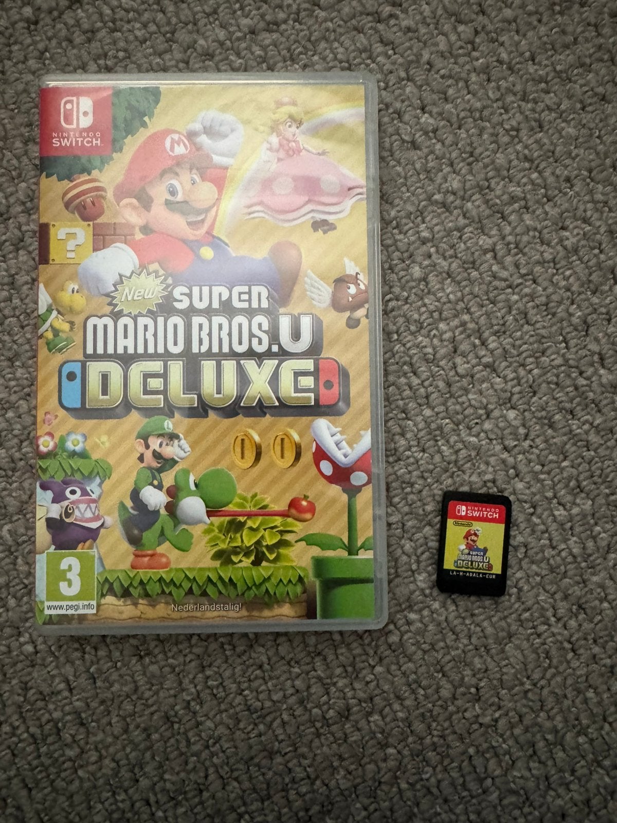 New Super Mario Bros. U Deluxe - Nintendo Switch, Spelcomputers en Games, Avontuur en Actie, Ophalen of Verzenden, Zo goed als nieuw