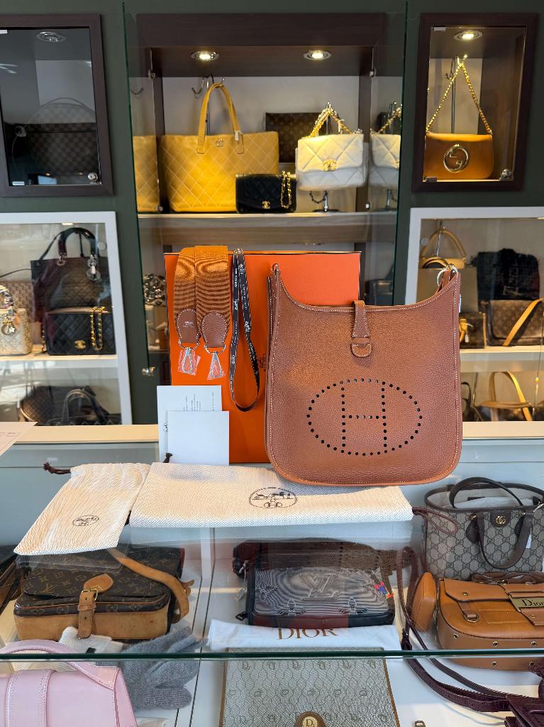 Hermès Evelyne 29 Gold, nieuw 2026 full set, Ophalen, Nieuw, Bruin, Handtas