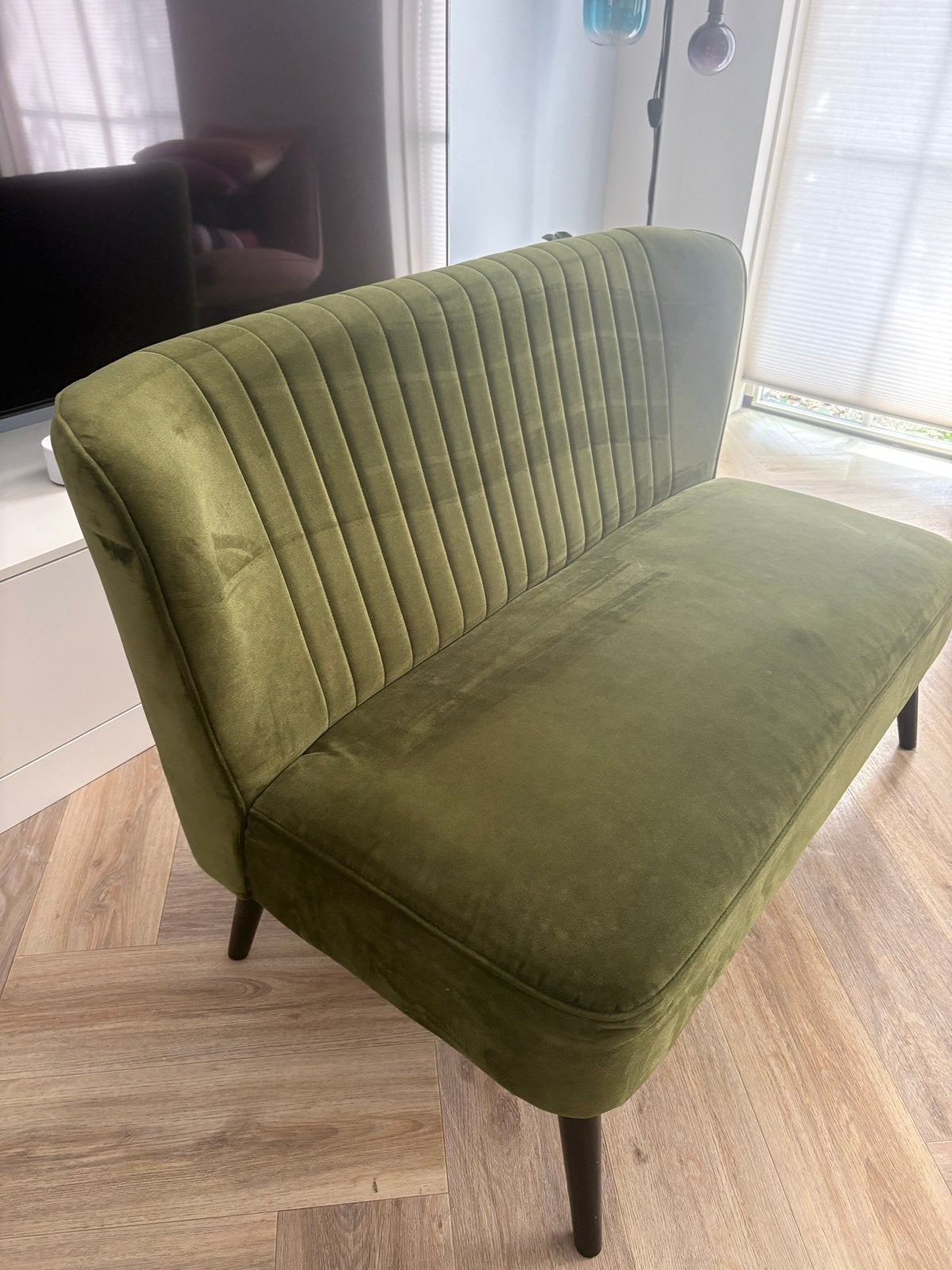 Bankje Liza warm groen - Karwei, Ophalen, Tweepersoons, 75 tot 100 cm, Zo goed als nieuw