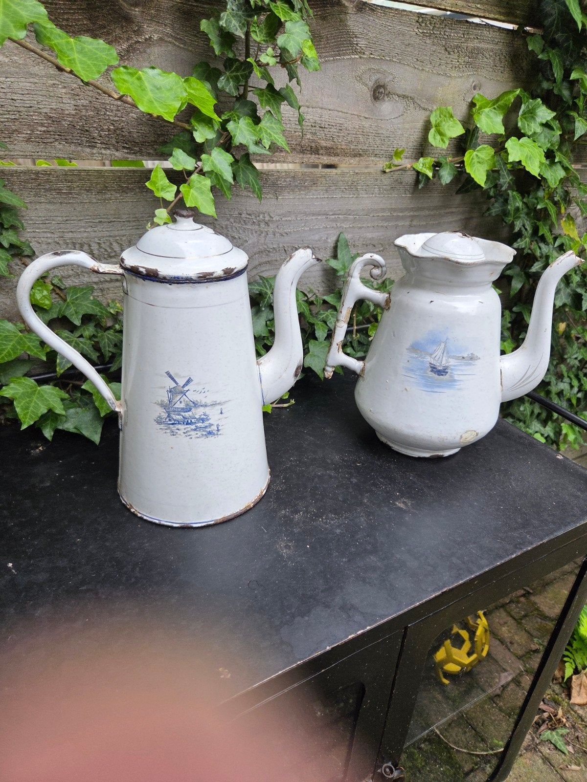 Antieke, emaille koffiekannen., Ophalen of Verzenden