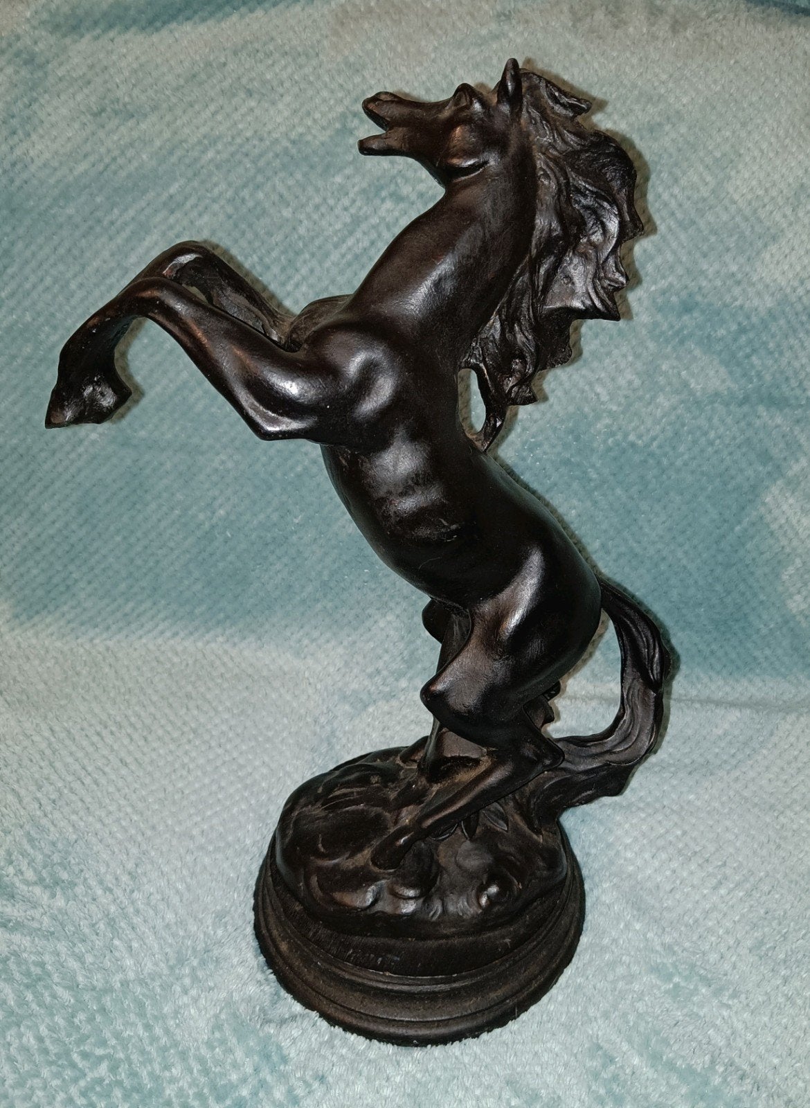 Prachtig paard op sokkel, Ophalen, Kunststof, Beeld, 20 - 50 cm