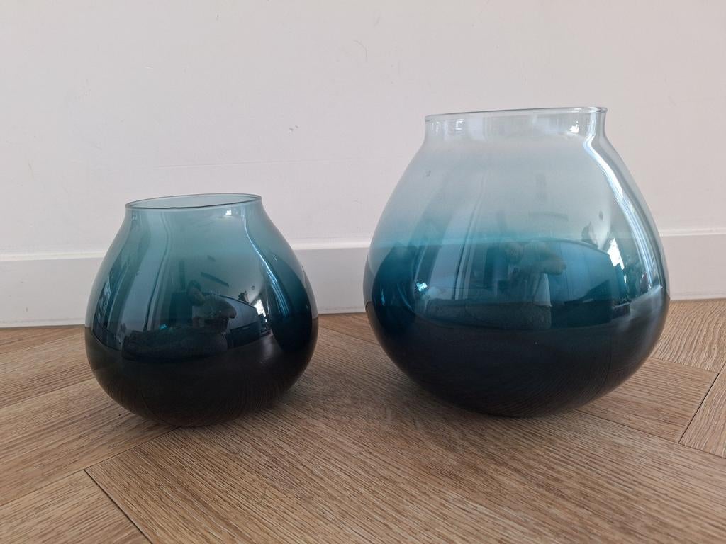 Twee mooie vazen, Ophalen, Blauw, Minder dan 50 cm, Glas