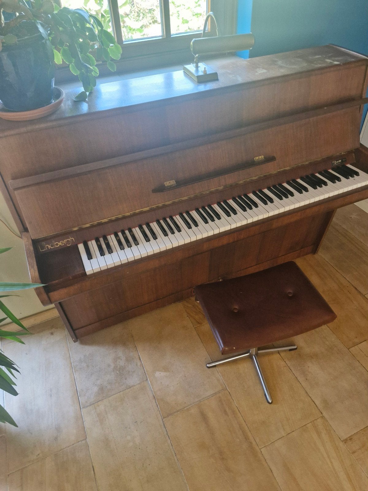 Lindbergh Piano - Altijd Netjes Gestemd, Muziek en Instrumenten, Piano's, Ophalen, Gebruikt, Bruin, Piano