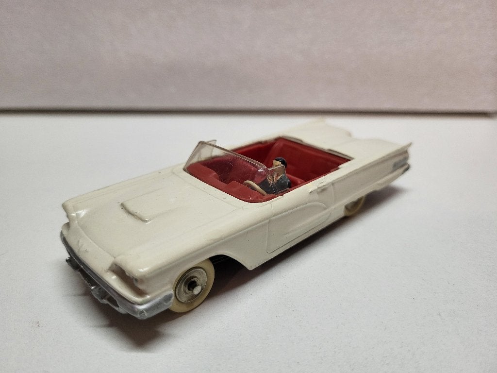 Dinky Toys France no 555  Ford Thunderbird, Verzenden, Zo goed als nieuw, Auto, Dinky Toys