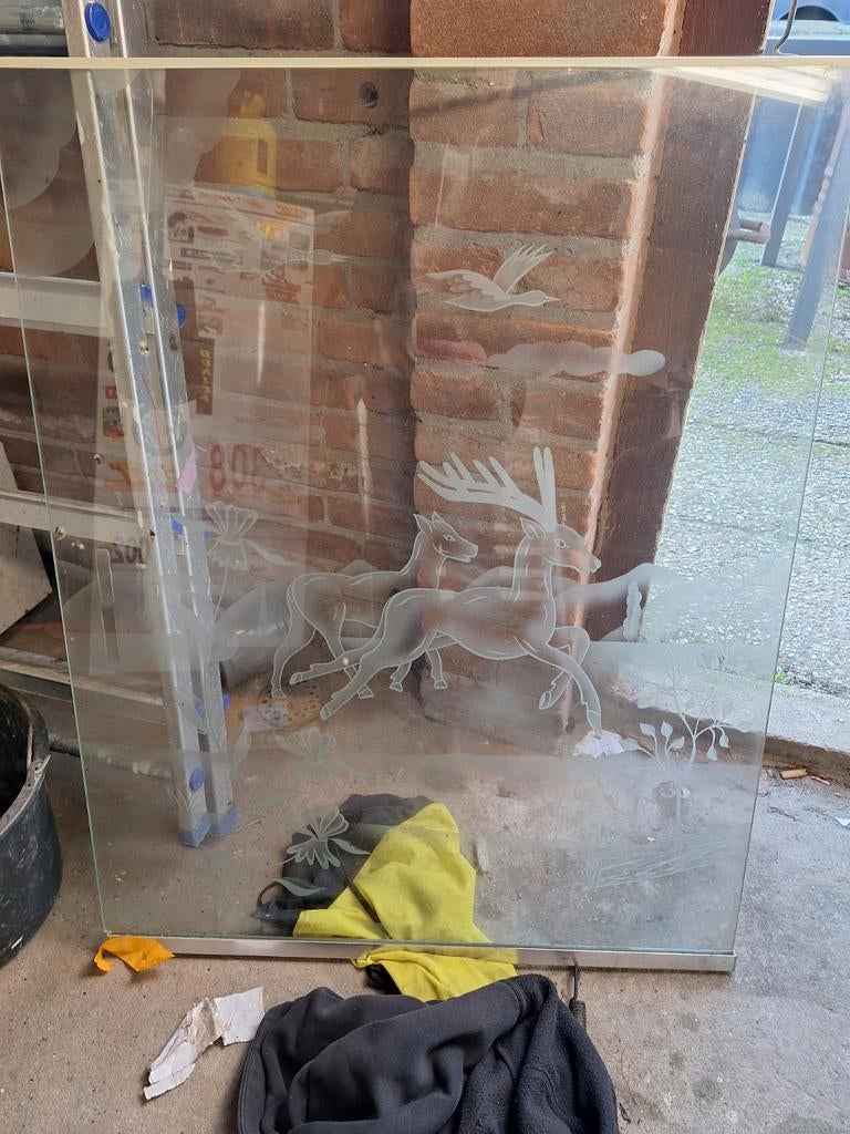 Gegraveerd Schuifraam met Herten en Vogels 2 stuks, Doe-het-zelf en Verbouw, Glas en Ramen, Ophalen, Gebruikt, 80 tot 120 cm, 80 tot 120 cm