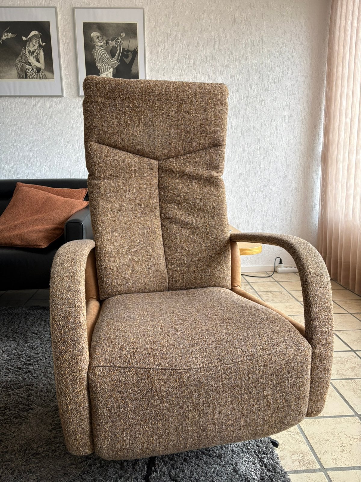 Relax fauteuil electrisch sta-op functie, Huis en Inrichting, Fauteuils, Ophalen, Zo goed als nieuw, 75 tot 100 cm, 50 tot 75 cm