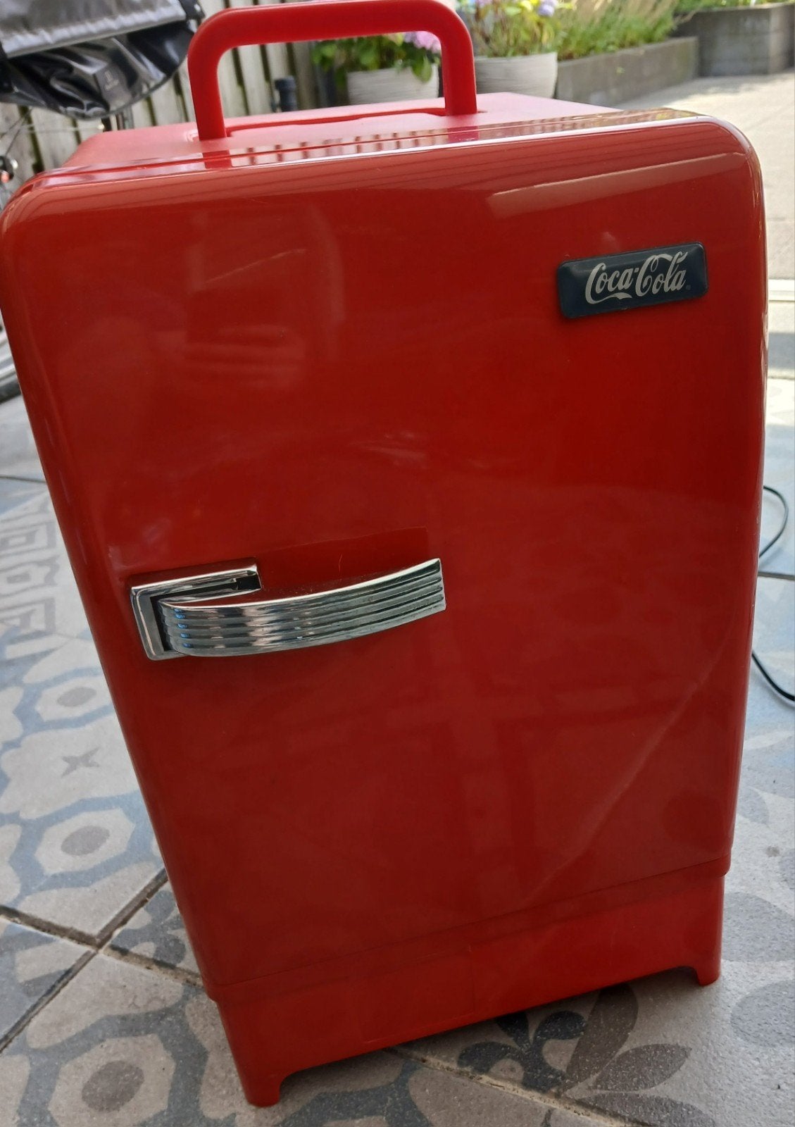 Coca-Cola Mini Koelkast - Draagbaar en Compact, Ophalen, Minder dan 75 liter, Zonder vriesvak, Gebruikt