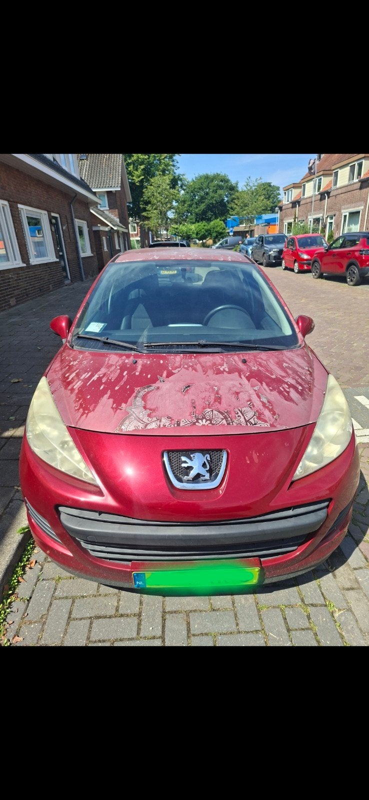 Peugeot uit 2010  143.000km, Ophalen, Gebruikt