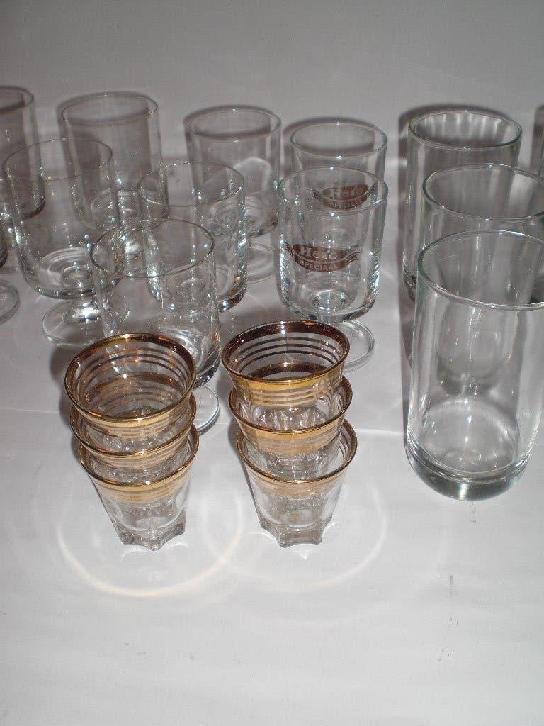 Diverse glazen 10 op voet 6 borrel 4 limonade, Ophalen of Verzenden, Zo goed als nieuw, Overige typen