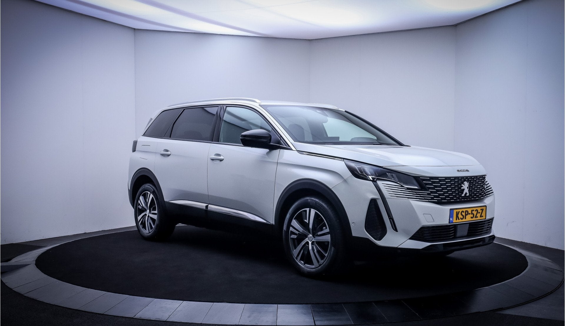 Peugeot 5008 1.2T Aut. 7p ALLURE PACK FULL LED | LUXE LEDER, Auto's, 15 km/l, Gebruikt, Zwart, 1199 cc
