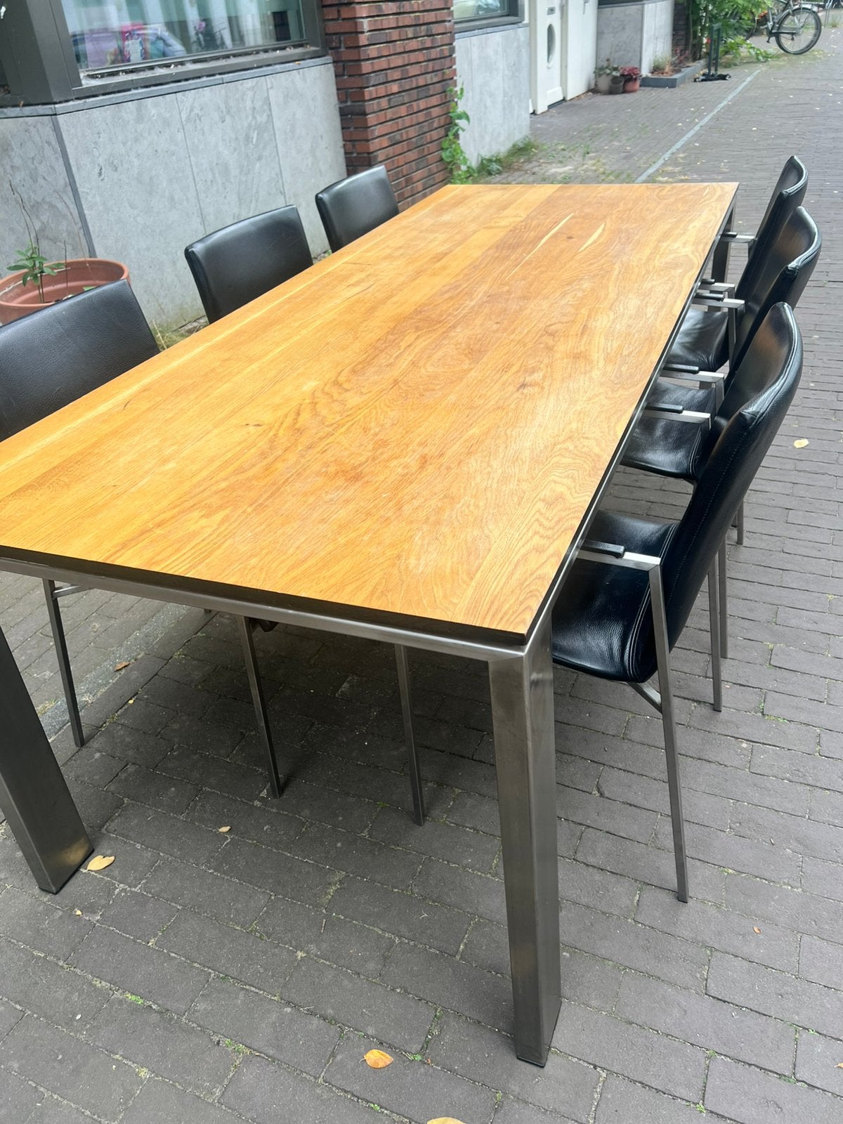 Foto 3 van Design eettafel met 6 stoelen 220x90