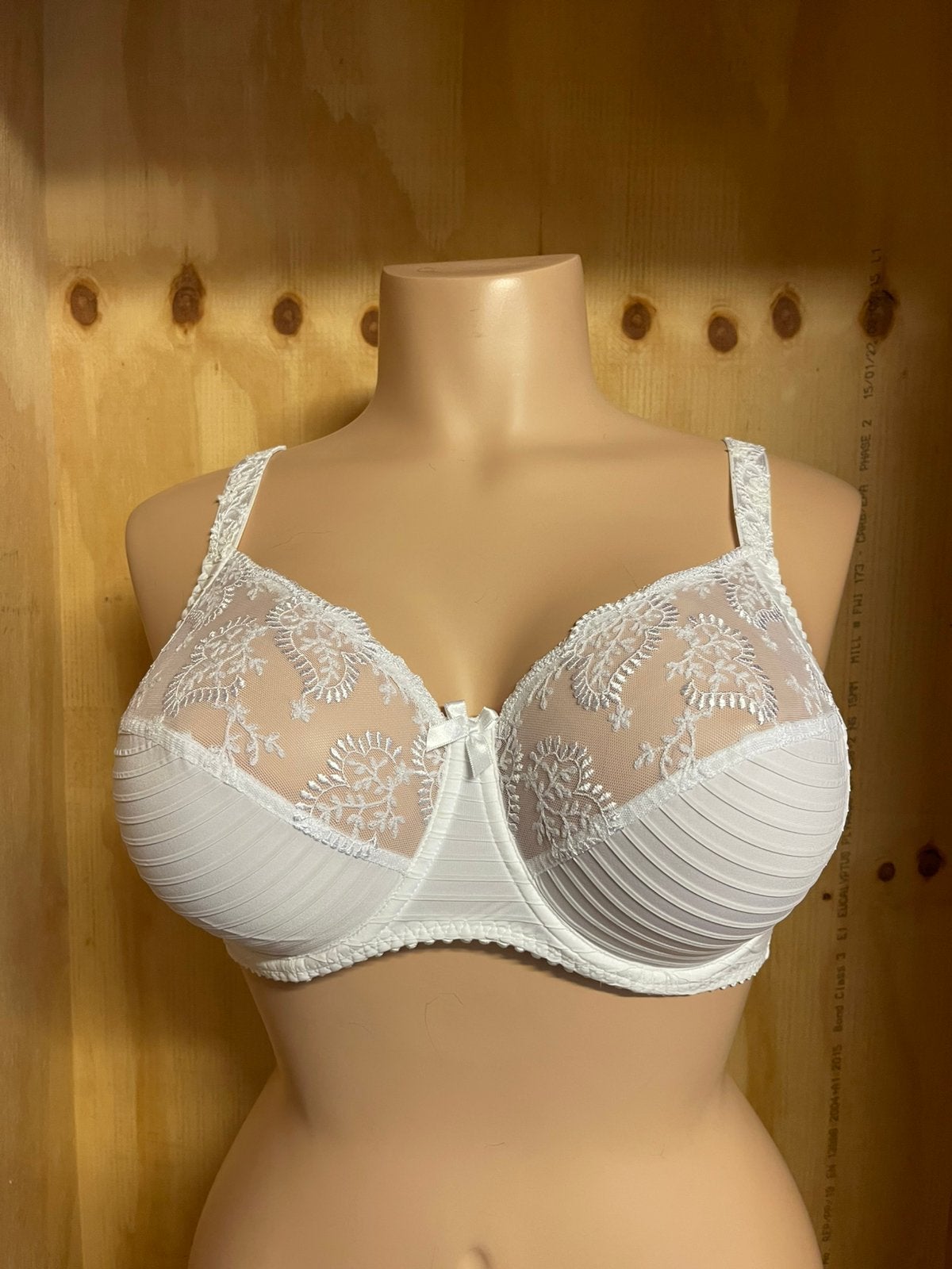 Louisa bracq bh 70c - 75c - 85c - 95c - 100c - 105c elise, Verzenden, Wit, BH