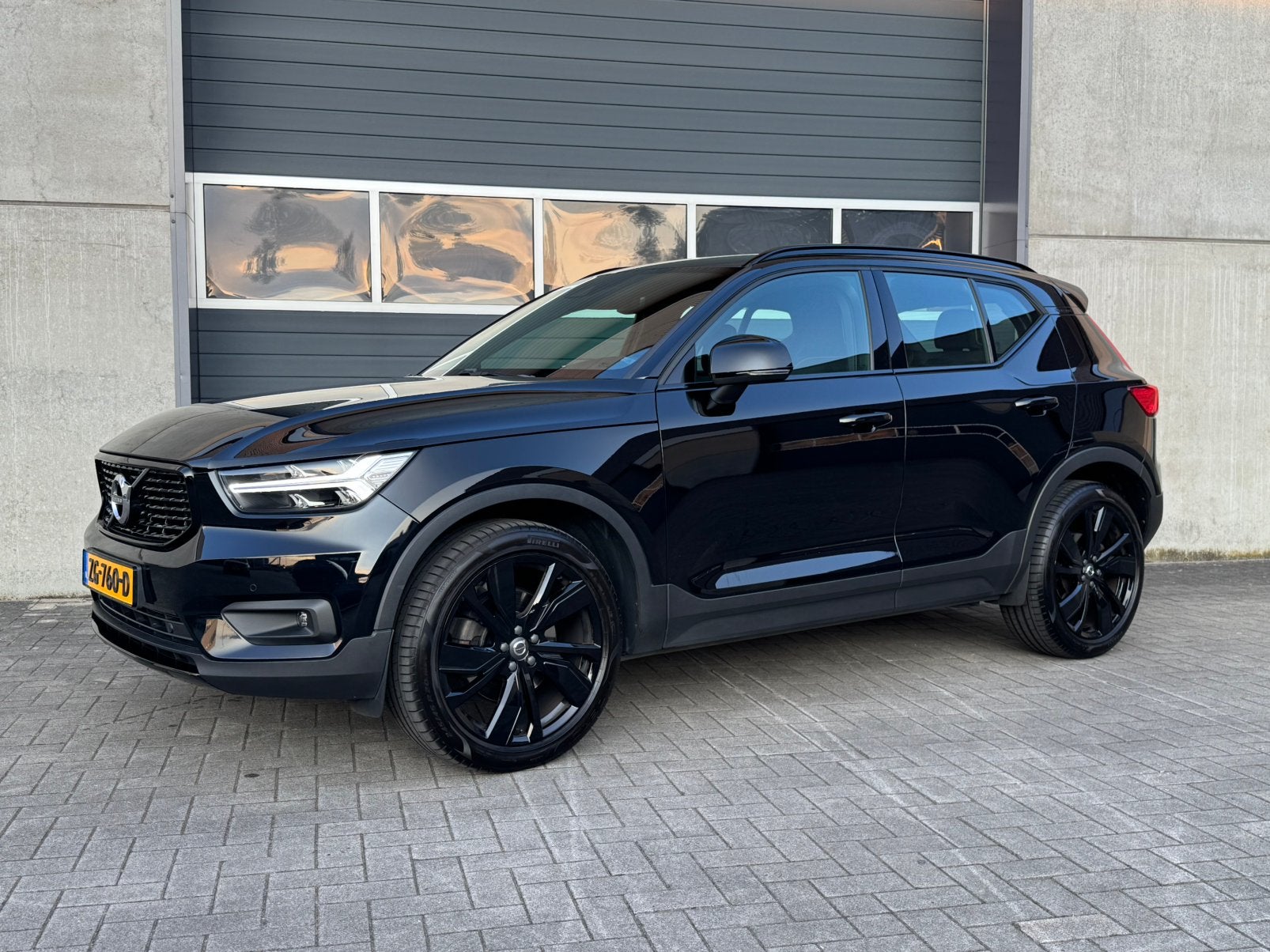 Volvo XC40