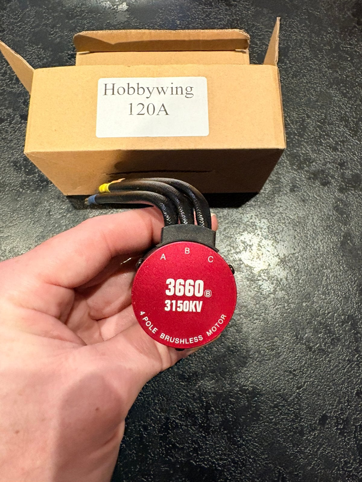 Hobbywing 3660 (3150KV) NIEUW, Ophalen of Verzenden, Zo goed als nieuw, Overige schalen, Onderdeel