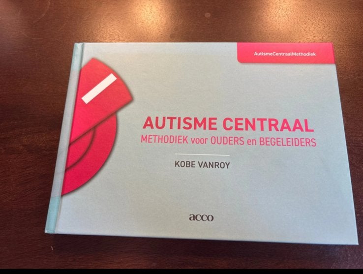 Boek autisme centraal methodiek, Boeken, Ophalen of Verzenden, Zo goed als nieuw