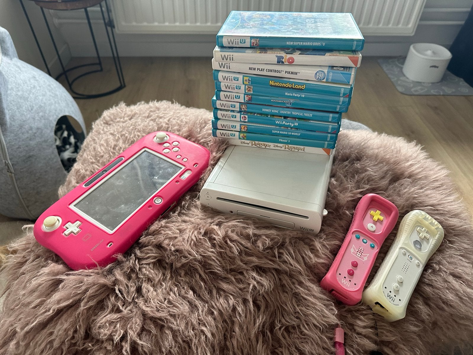 Wii U bundel met games en accessoires, Ophalen of Verzenden, Gebruikt, Met 2 controllers, Met games