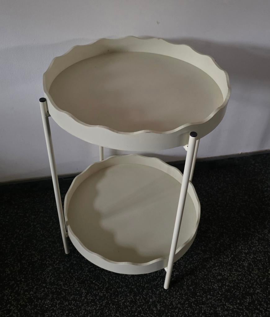 Stijlvolle bijzettafel met 2 lagen - Crème/Wit, Huis en Inrichting, Tafels | Bijzettafels, 45 tot 60 cm, Minder dan 55 cm, Modern, Scandinavisch