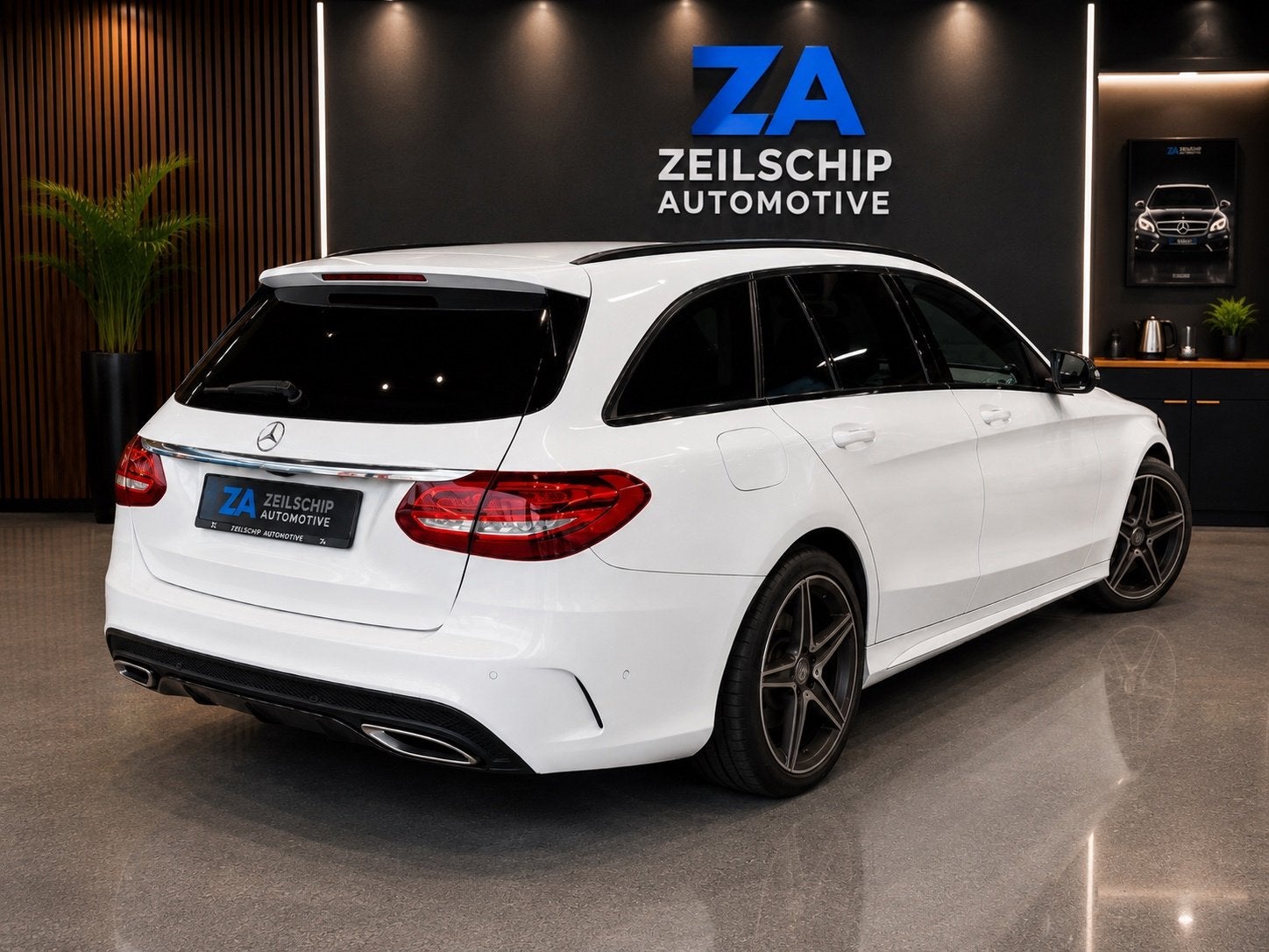Mercedes-Benz C-klasse Estate 180 CGI AMG PAKKET PANO|Camera, Auto's, Automaat, Dealer onderhouden, Achterwielaandrijving, 1800 kg