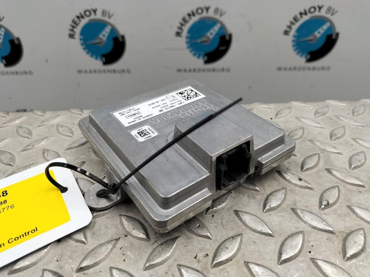 FORD KUGA VIGNALE COMPUTER ECU LJ6T14G113BE 2020, Ophalen of Verzenden, Gebruikt, ARN erkend