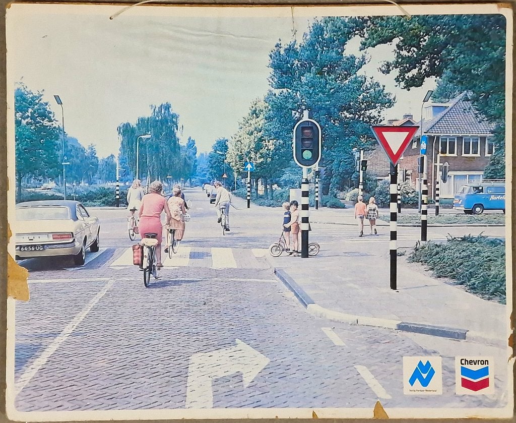 Affiche van VVN & Chevron (uit 1974?), Ophalen, Geschiedenis