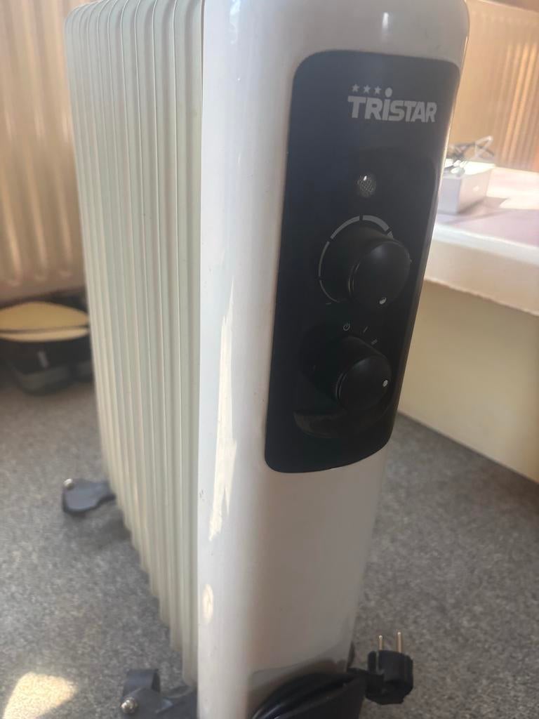 Tristar elektrische olieradiator - Zo goed als nieuw, Ophalen, Overige soorten, Elektrisch, Zo goed als nieuw