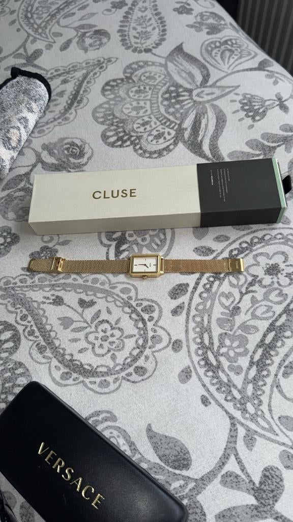 Cluse horloge goudkleurig met Milanese band, Ophalen of Verzenden, Zo goed als nieuw, Staal, Overige merken