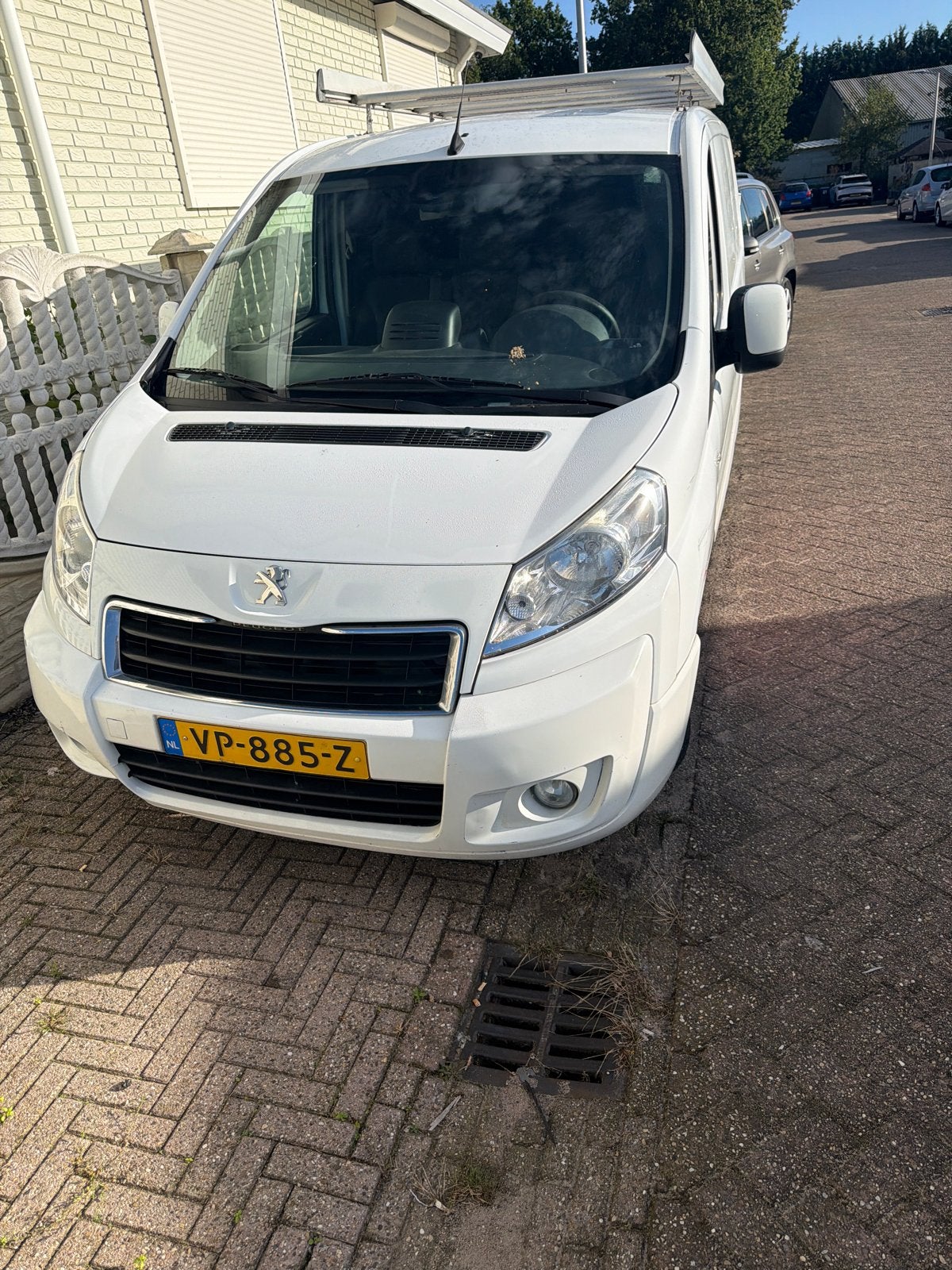 Peugeot Expert 1.6 HDI 66KW BV 2015 MOTOR LOOPT NIET MOOI, Auto's, 1636 kg, 15 km/l, 4 cilinders, Origineel Nederlands