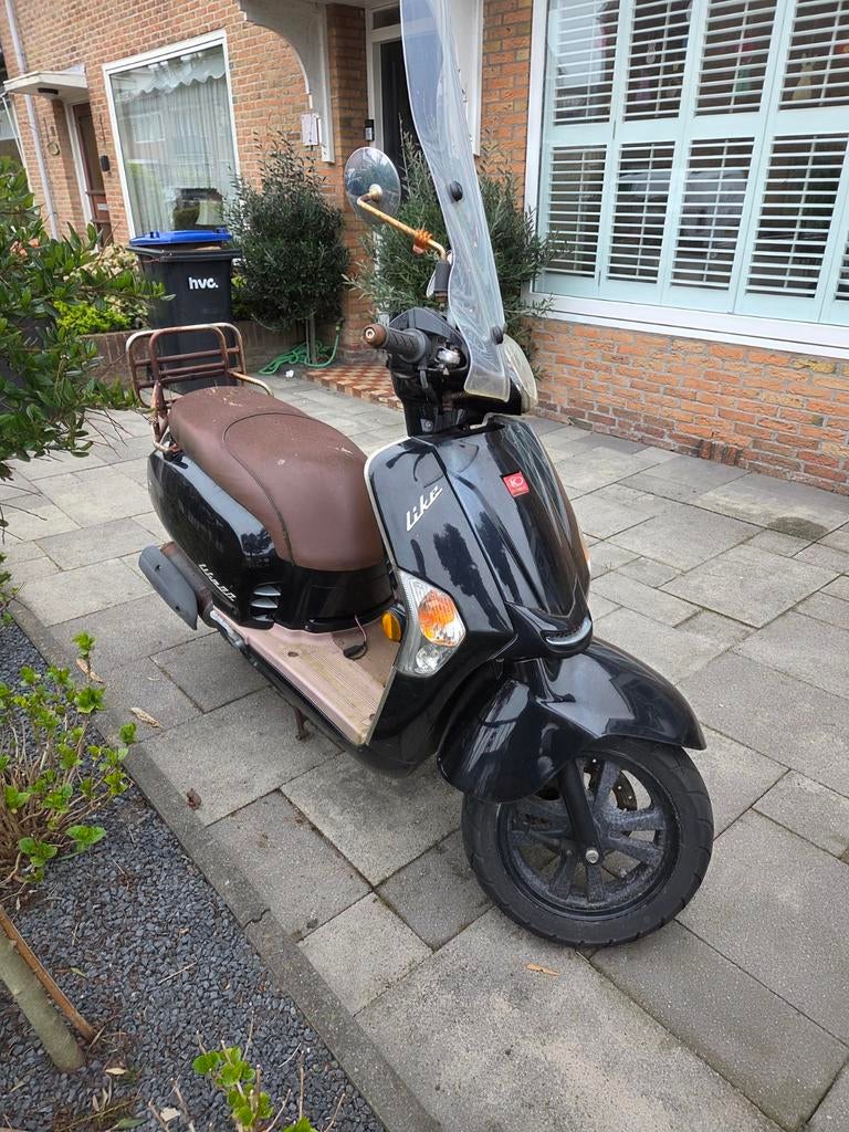 Kymco Like scooter – loopt niet – opknapper / onderdelen, Fietsen en Brommers, Scooters | Kymco, Ophalen, Gebruikt, Like, Benzine