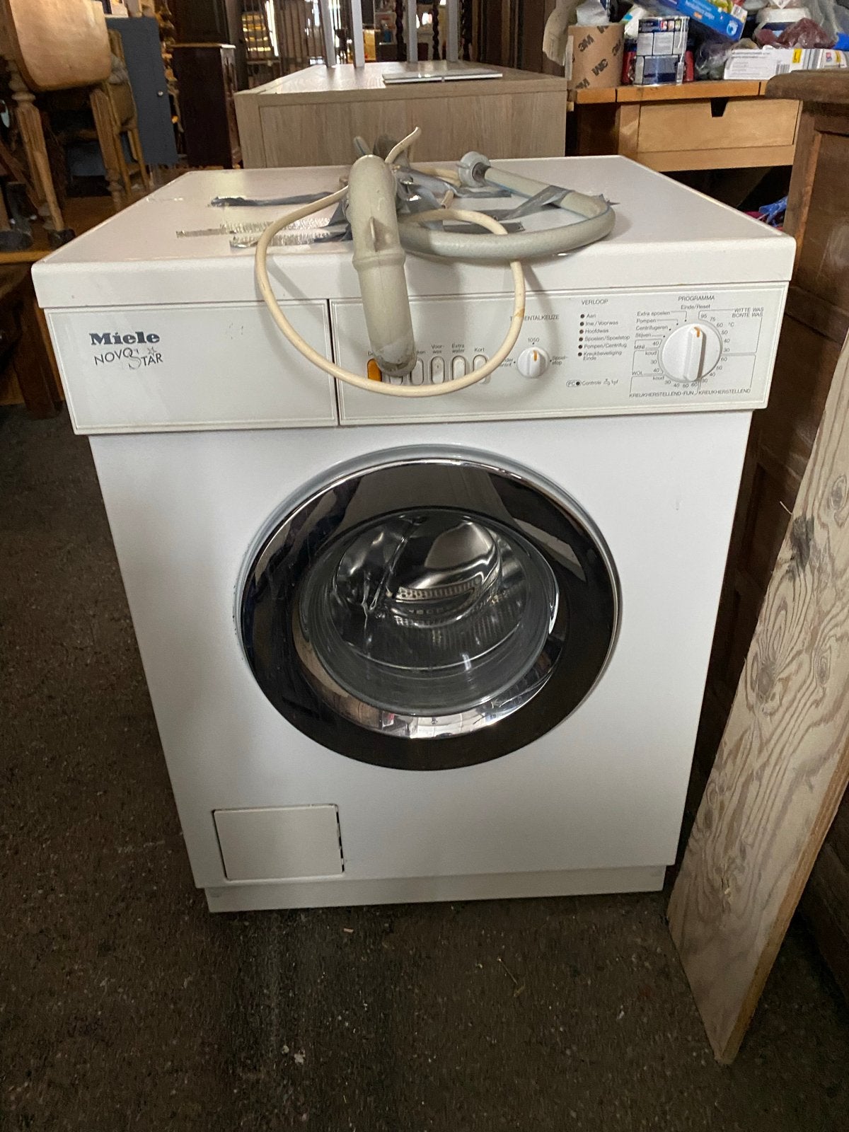 Miele Novostar Wasmachine - Betrouwbaar en Duurzaam, 6 tot 8 kg, Ophalen of Verzenden, Voorlader, Wolwasprogramma