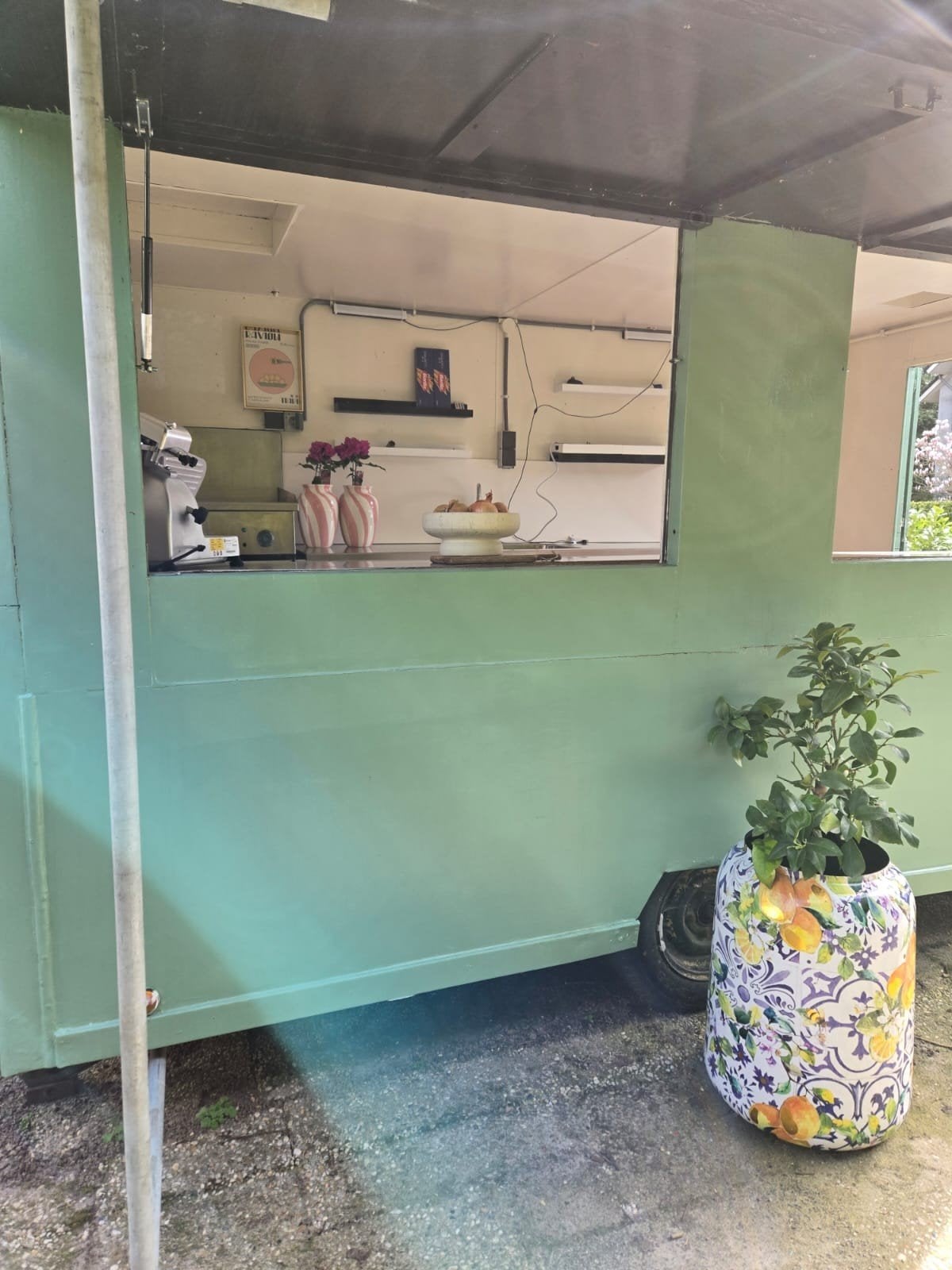 Foodtruck / Verkoopwagen - Klaar voor gebruik, Ophalen