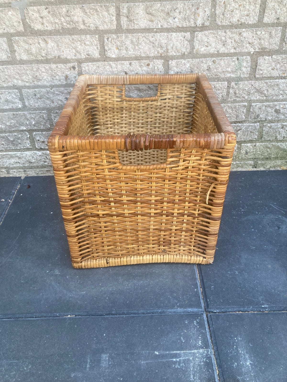 Mandlade, Huis en Inrichting, Woonaccessoires | Schalen en Manden, Ophalen, Gebruikt, Mand, Vierkant