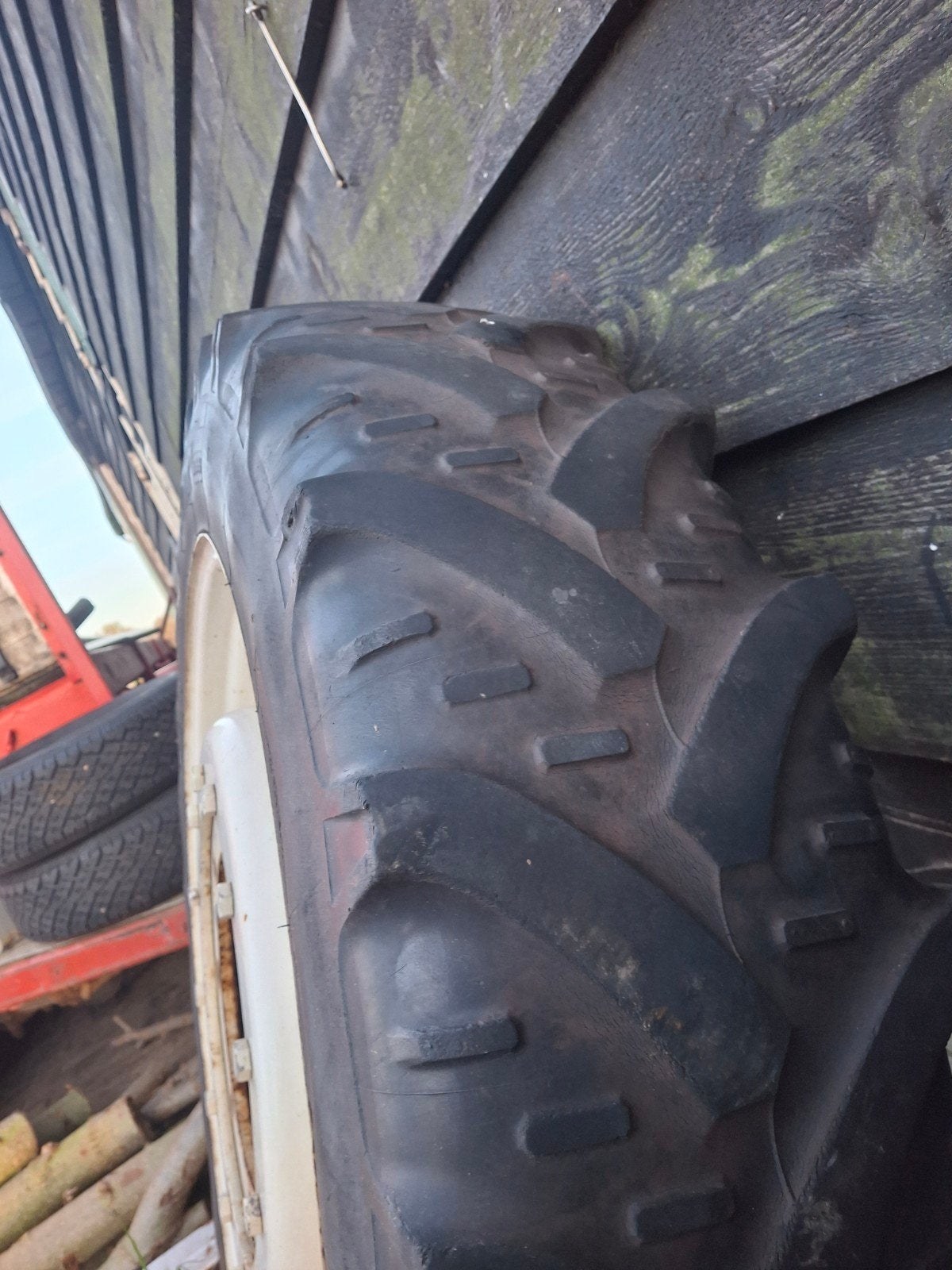 Kleber 270/95 R32 tractorband met velg, Zakelijke goederen, Ophalen