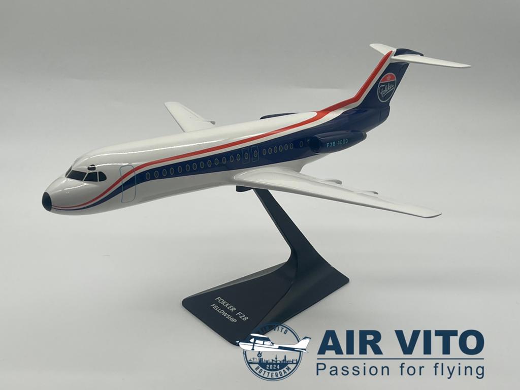 Fokker F28 factory colors verkuyl IMC Modelworks 1/72 resin, 2992jb, Schaalmodel, Ophalen of Verzenden, Zo goed als nieuw
