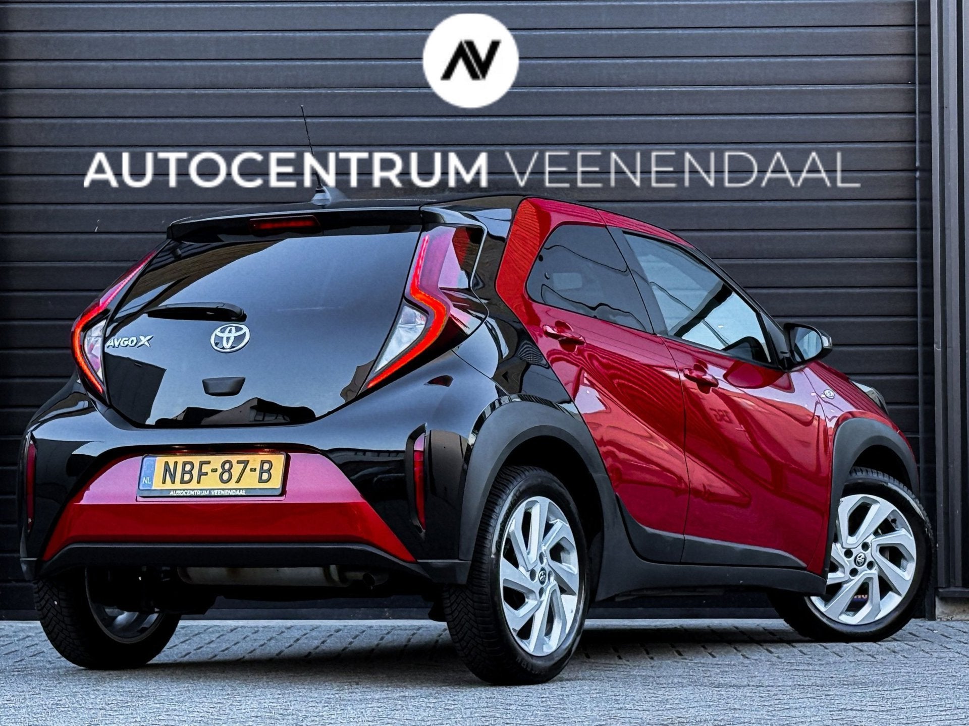 Toyota Aygo X 1.0 VVT-i S-CVT Pulse Automaat CAMERA/CARPLAY/, Dealer onderhouden, Stof, Gebruikt, Adaptive Cruise Control