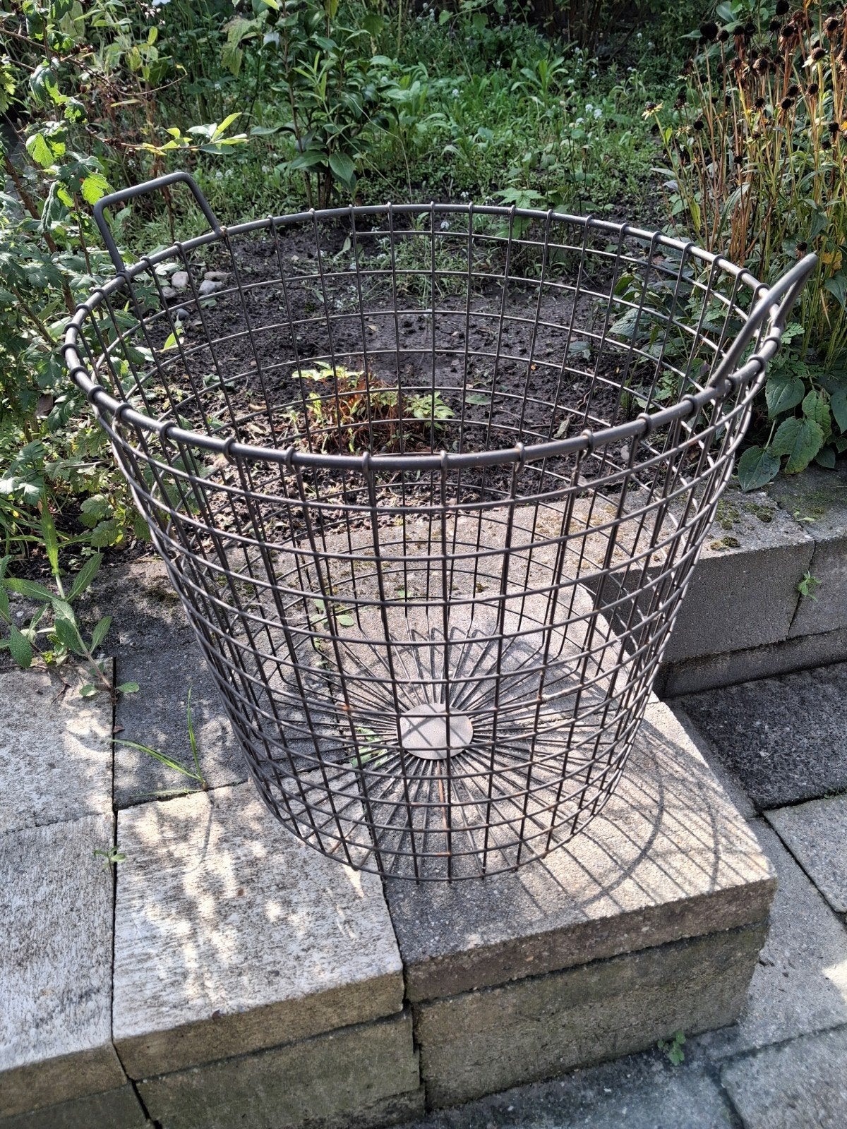 Grote metalen draadmand met handvatten, Ophalen, Met handvatten, Gebruikt, Mand