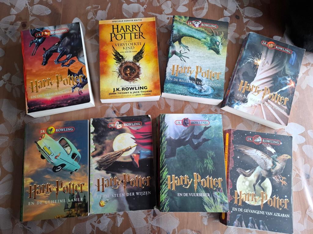 Harry Potter Boekenreeks - Complete Set (7 boeken), Ophalen of Verzenden, Gelezen, J.K. Rowling