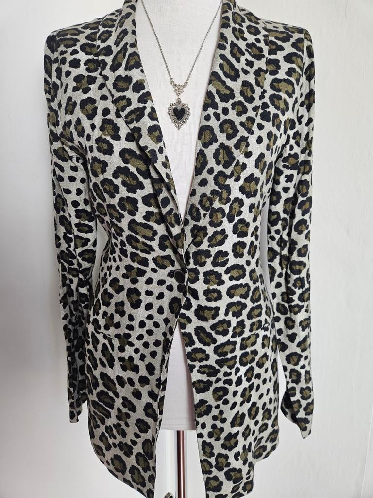 Super leuke z.g.a.n. panterprint blazer van Geisha,  mt M!, Kleding | Dames, Jasjes, Kostuums en Pakken, Zo goed als nieuw, Jasje