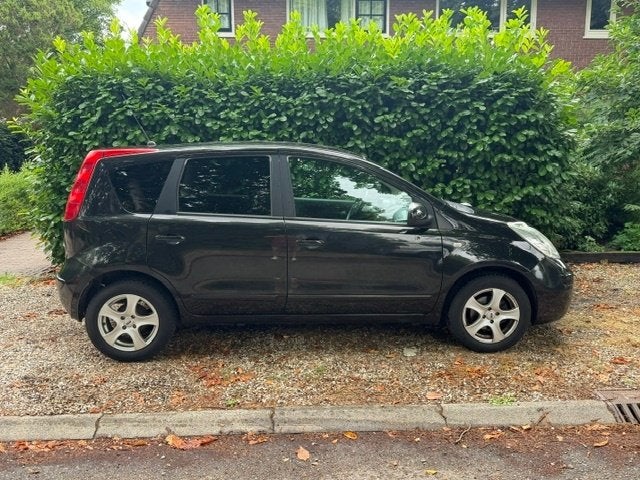 Nissan Note 1.6 16V, Automaat, 2008, 107.000 km, APK 7/2027, Auto's, Trekhaak, 4 cilinders, Origineel Nederlands, Particulier
