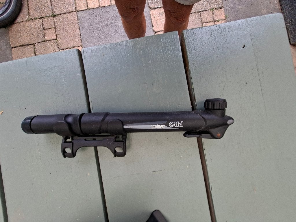 Fietspomp, Ophalen of Verzenden, Zo goed als nieuw