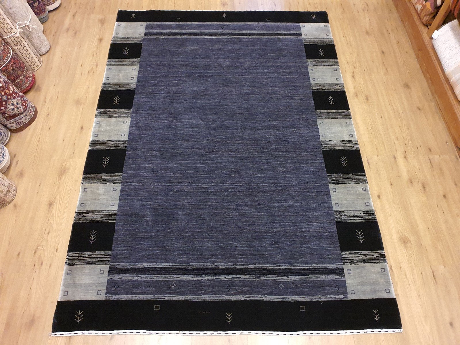 Handgeknoopt oosterse tapijt modern 240x170, Info@SlatsAntiek.nl, Perzisch, 150 tot 200 cm, Vof Slats Antiek