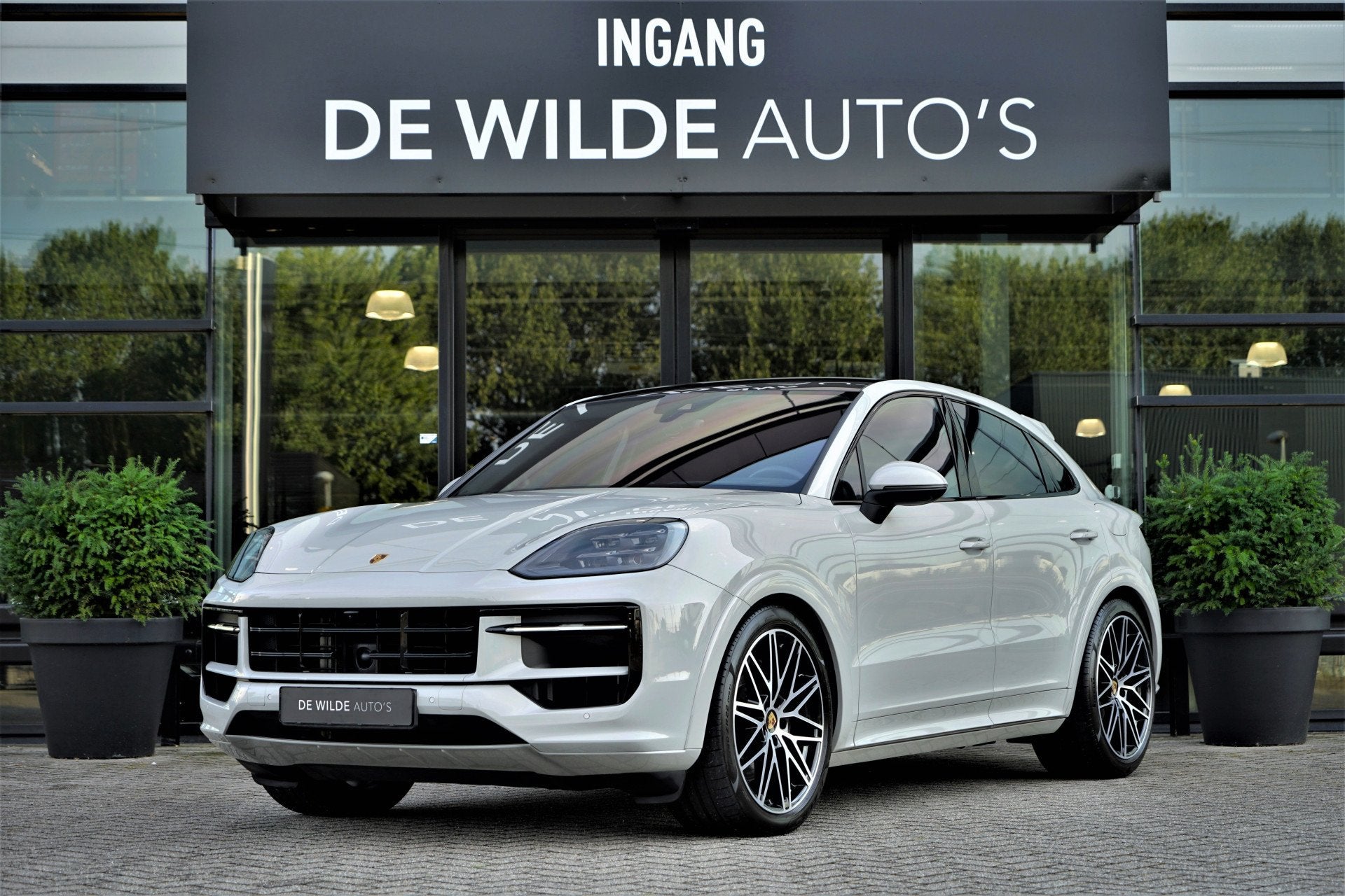 Porsche Cayenne Coupé 3.0 E-Hybrid SportDesign Krijt SoftCl, Auto's, Automaat, Gebruikt, Zwart, 2995 cc