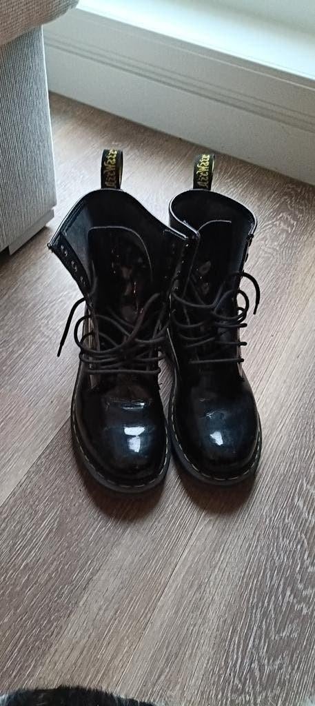 Dr. Martens 1460 W Lak - Maat 41, Zwart, Lage of Enkellaarzen, Ophalen of Verzenden, Dr. Martens