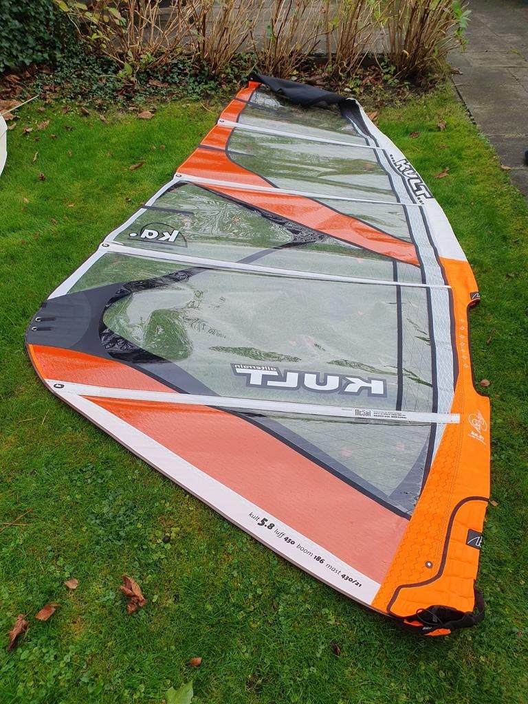 Ka Kult, Watersport en Boten, Windsurfen, Ophalen, Zo goed als nieuw, Overige typen