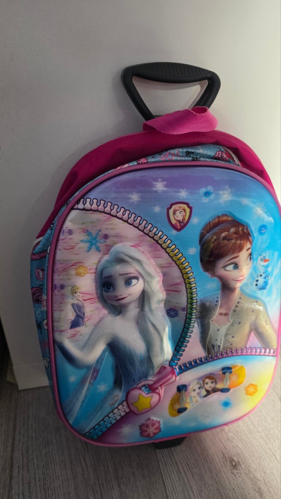 Frozen Elsa Anna 3D koffertje - bandjes verouderd, Ophalen of Verzenden, Gebruikt
