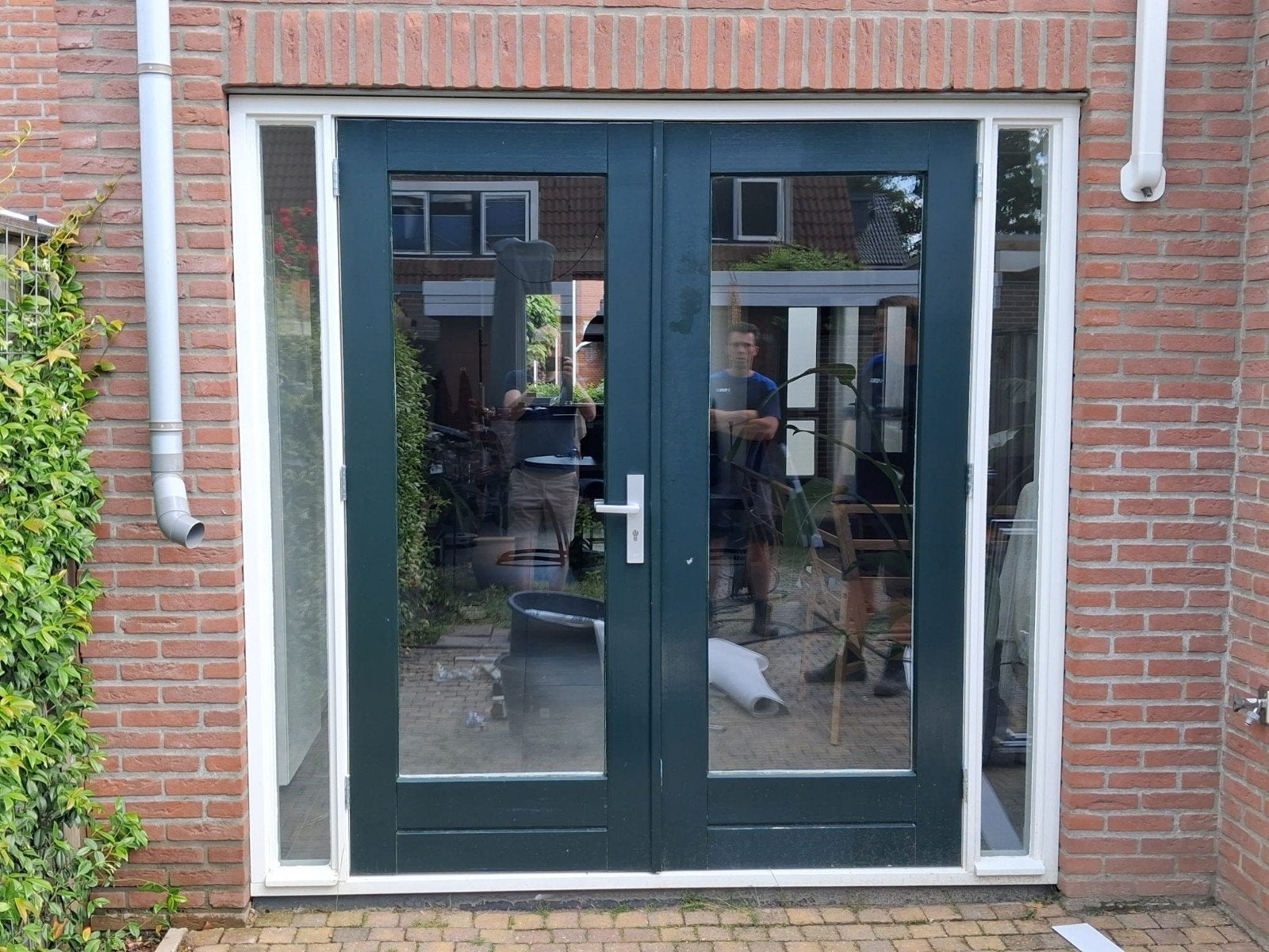 Openslaande hardhouten deuren 88,5 breed (enkel) x 211 hoog, Ophalen, Kunststof, Gebruikt, Buitendeur