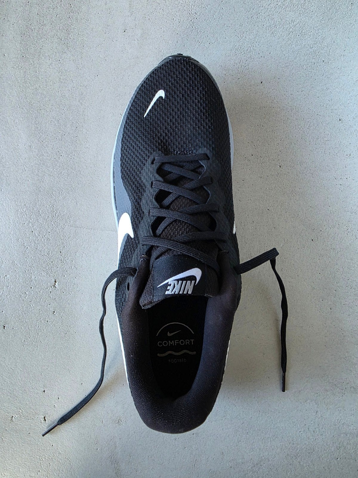 Nike Revolution 8 hardloopschoenen heren. Maat 44,5, Ophalen, Zo goed als nieuw, Schoenen