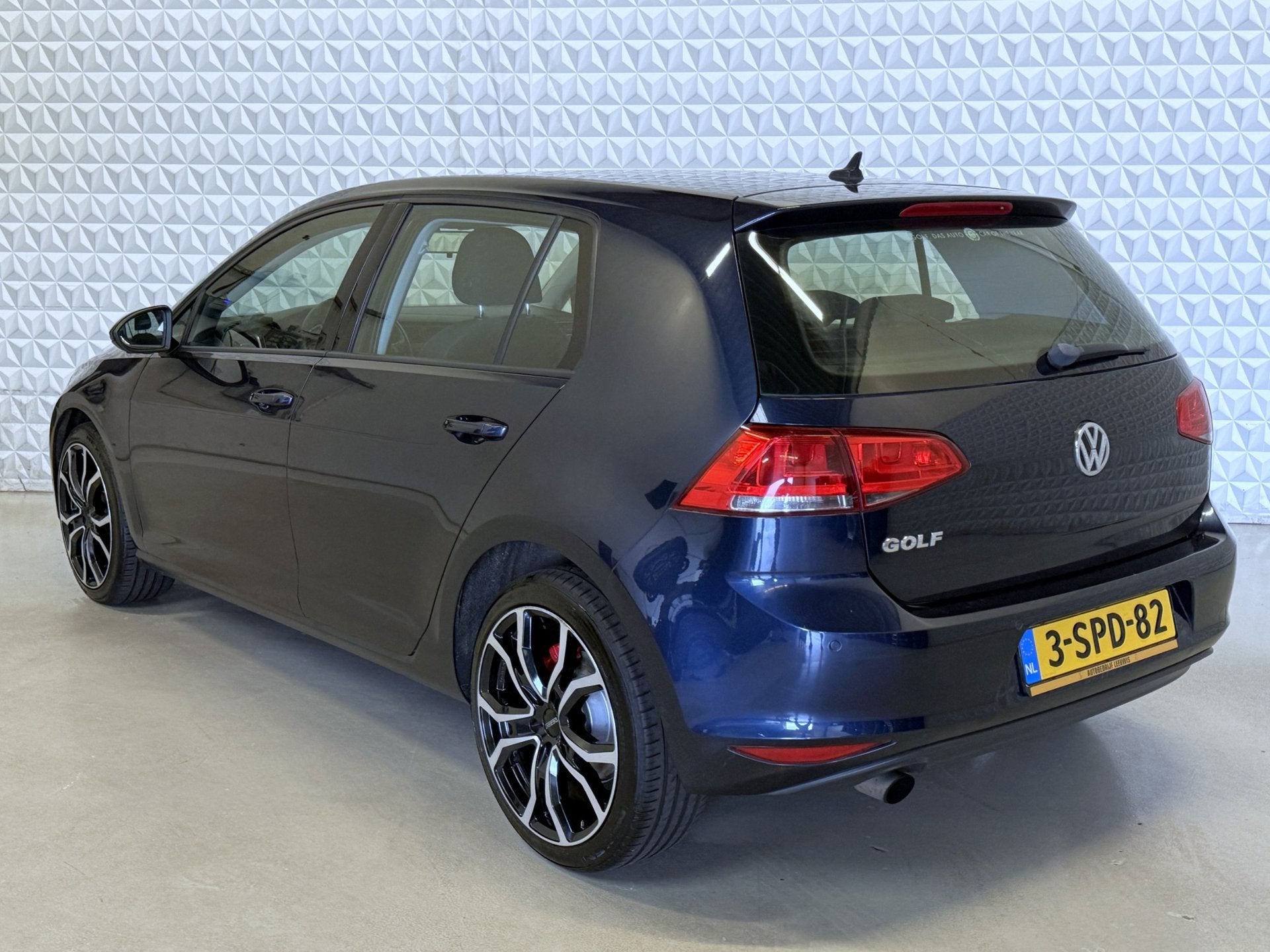 Volkswagen Golf 1.2 TSI Trendline Airco Navigatie PDC 18"LMV, Auto's, Voorwielaandrijving, Euro 5, Gebruikt, 4 cilinders