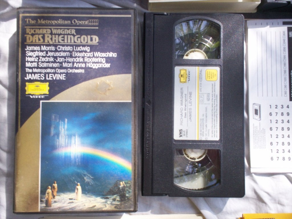 The Metropolitan Opera Der Ring des Nibelungen Schenk Levine, Vanaf 18 jaar, Muziek en Concerten, Ophalen of Verzenden, Zo goed als nieuw