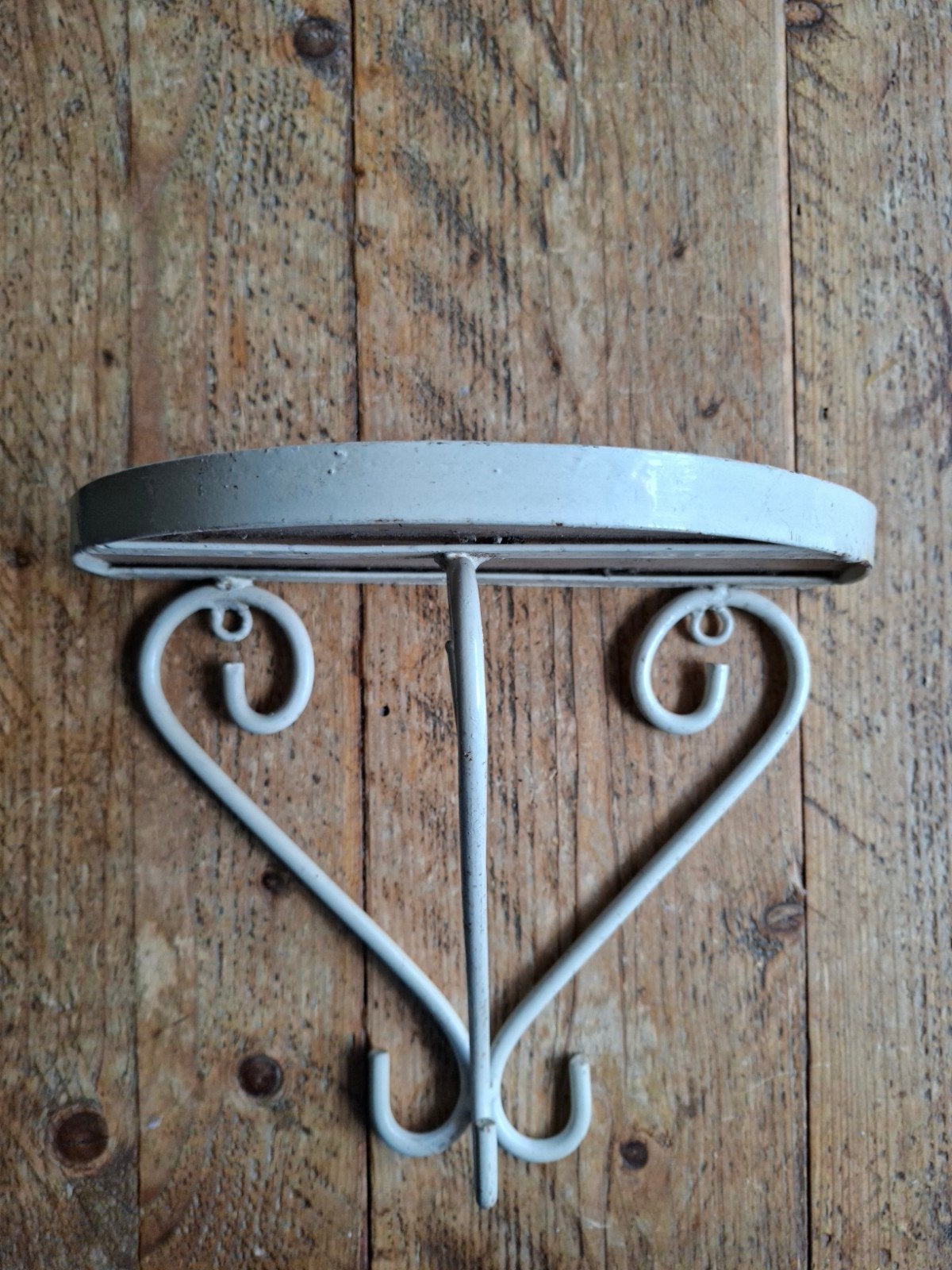 brocante klein wit wandrekje, Ophalen